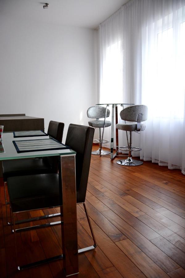 Premium Apartment Near Banska Bystrica Square With Two Big Bedrooms Kültér fotó